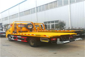 沙坡头附近拖车救援搭电